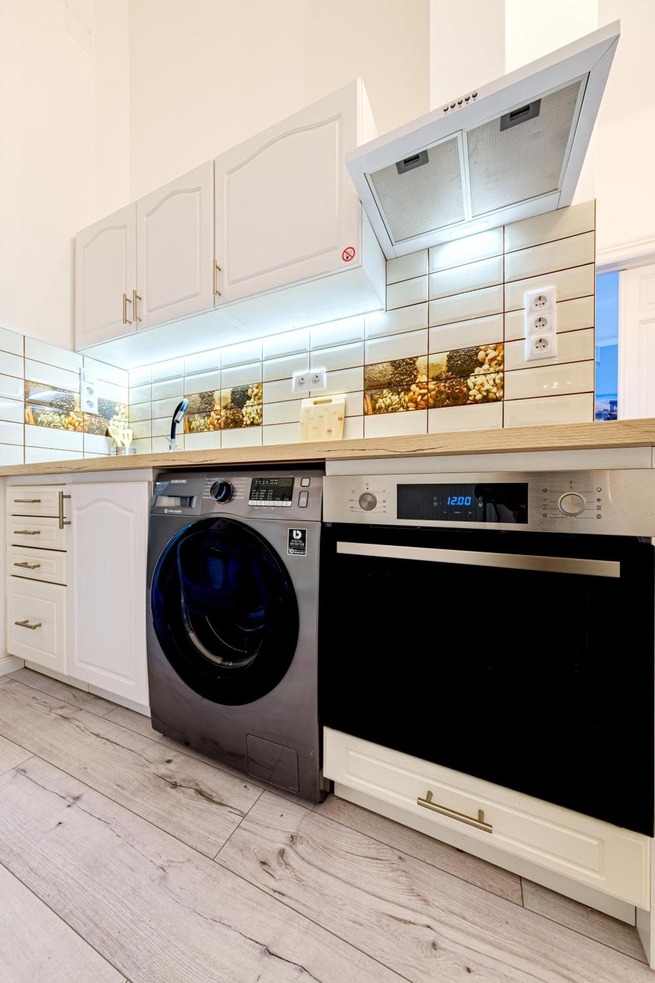 Soho Downtown Apartment ブダペスト エクステリア 写真